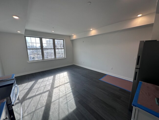 Building Photo - 4125 Westminster Ave