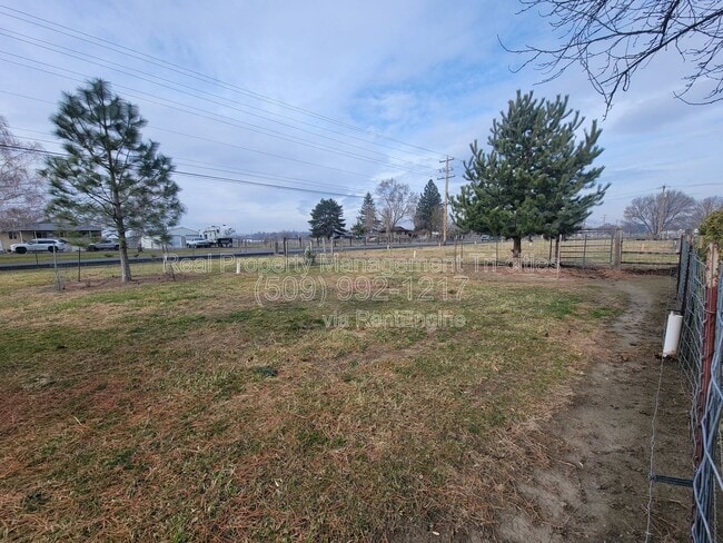 Building Photo - 52203 N Sr 225 Hwy