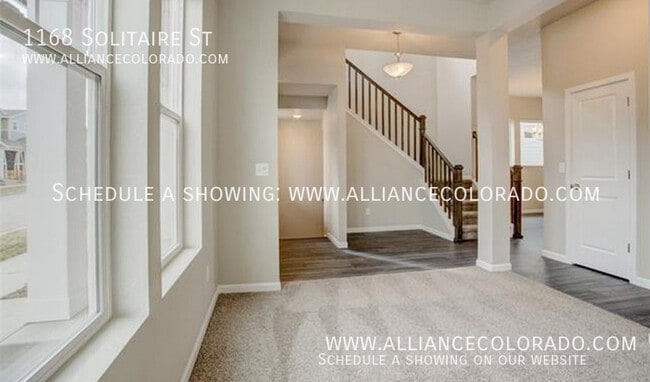 Building Photo - 1168 Solitaire St