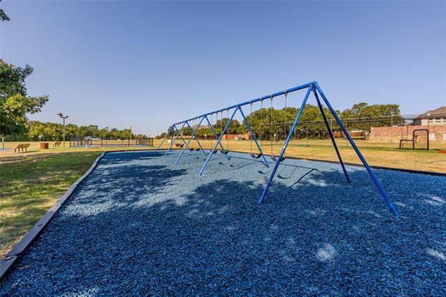 Building Photo - 7302 Chittamwood Ct