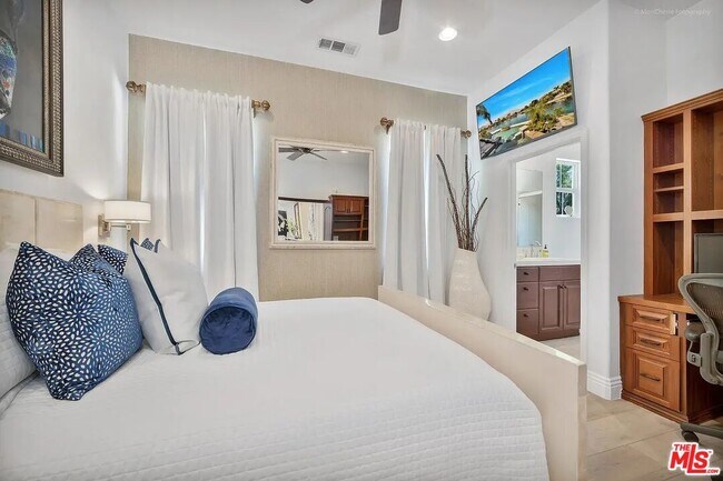 Building Photo - 14 Via Santa Velera