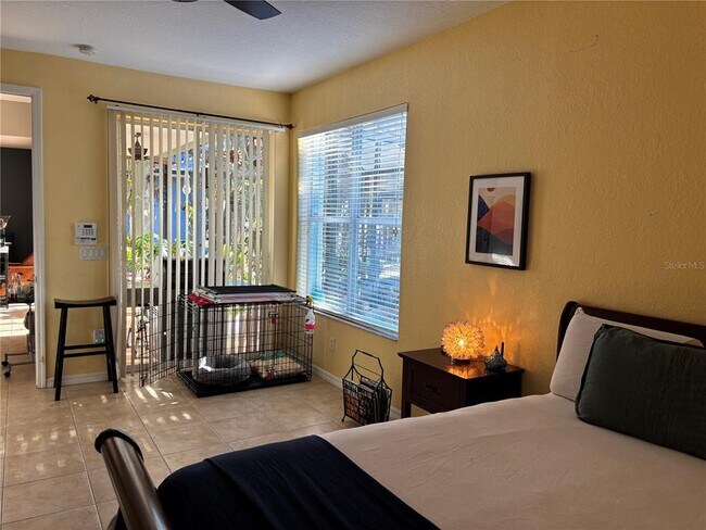 Building Photo - 10703 Banfield Dr