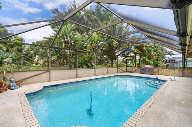 Building Photo - 13683 Staimford Dr