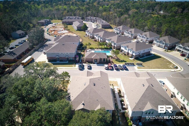 Building Photo - 31172 Thicket Wy