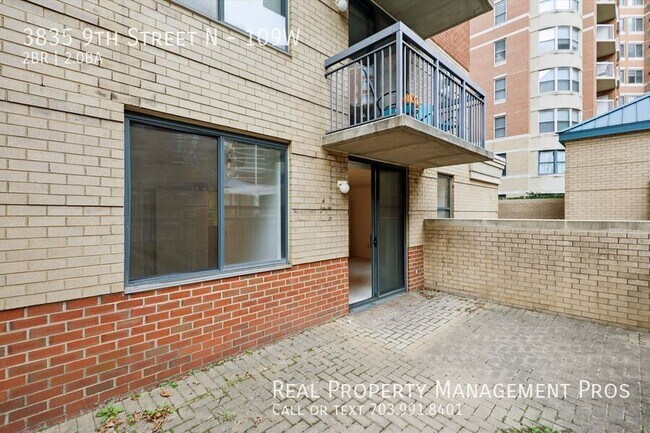 Building Photo - 3835 9th St N