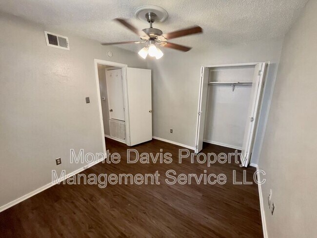 Building Photo - 1713 Cinnamon Path