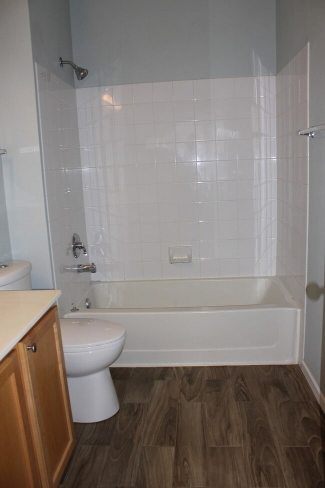 Building Photo - 3103 Falling Waters Ln