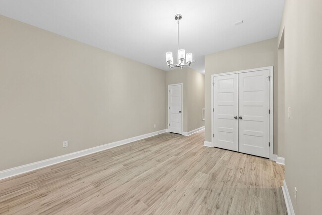 Building Photo - 7994 Humie Olive Rd
