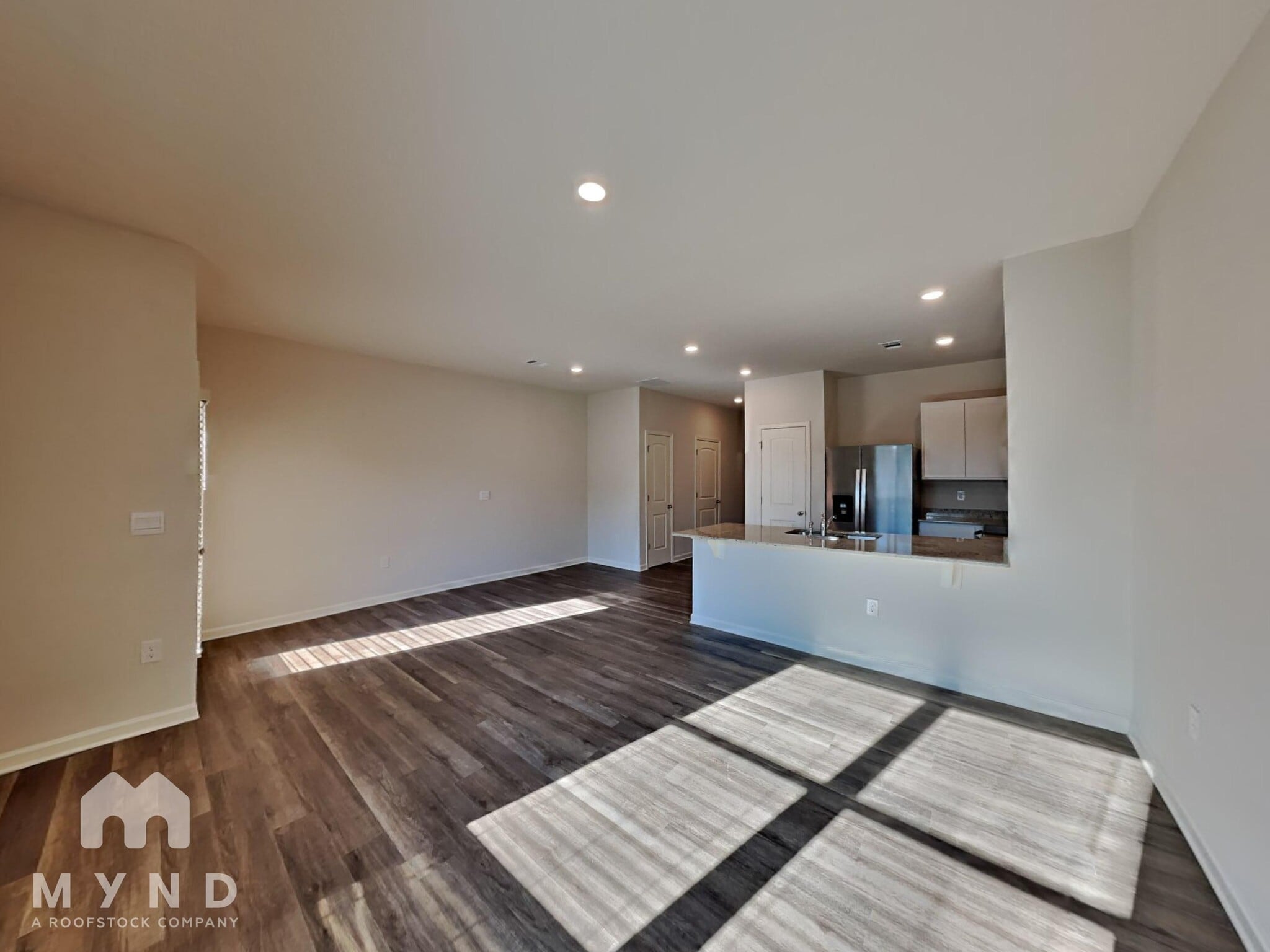 Building Photo - 1005 N 2nd Ave NW