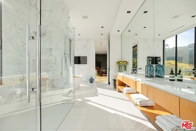 Building Photo - 1331 Belfast Dr