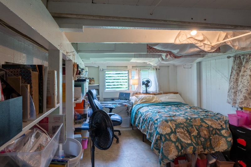 Building Photo - 398 Ohai St