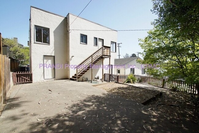 Building Photo - 3 Robertson Terrace