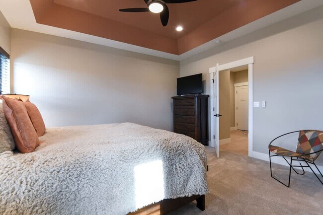 Building Photo - 444 Cowboy Trail