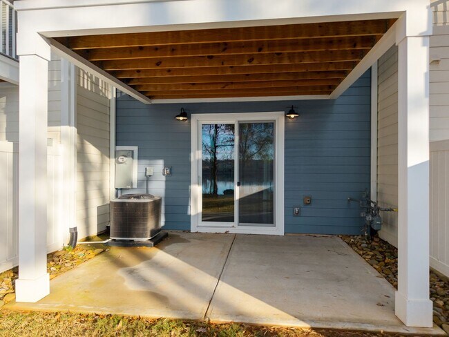 Building Photo - You can't beat this lakefront Clemson townhome! Brand New Construction!