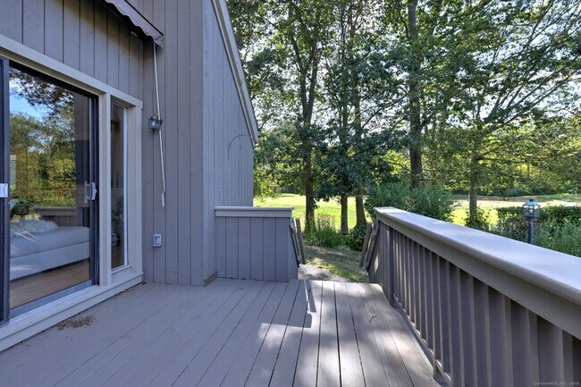 Building Photo - 193 Bayfield Ln