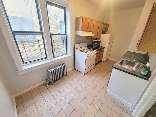 Building Photo - 2 bedroom in BRONX NY 10466