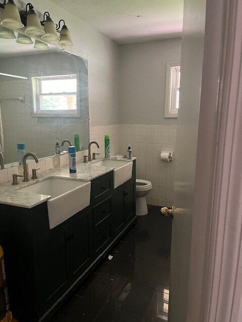 Building Photo - 303 Village Dr