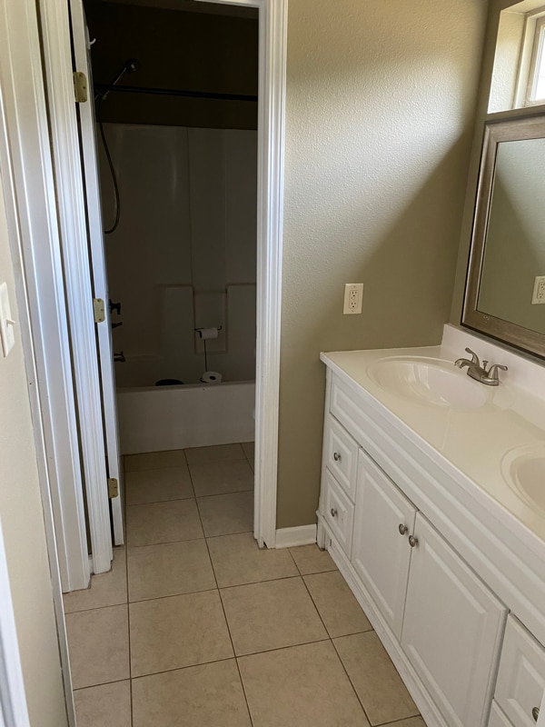 Building Photo - 68 Chauvin Dr