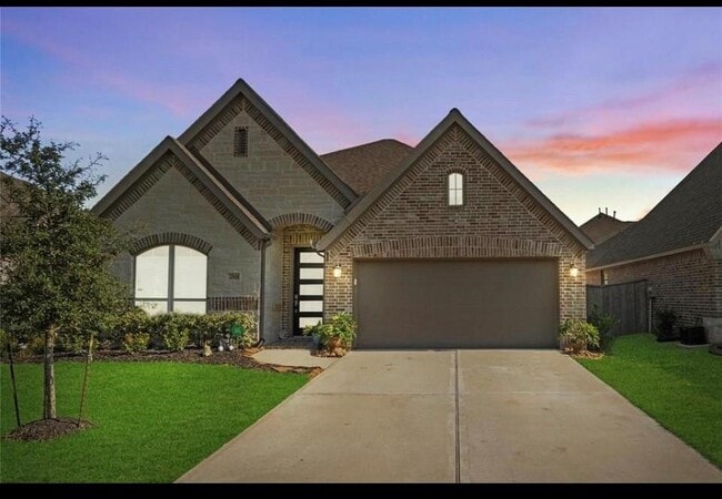 Building Photo - 23626 Sage Villa Dr