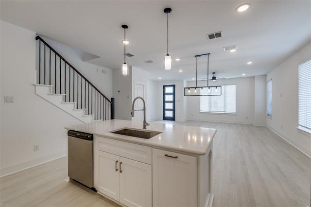 Building Photo - 830 Trace Hawk Ln