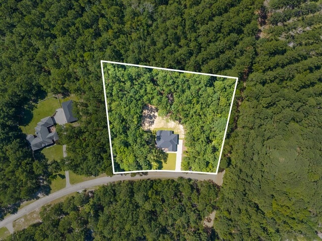 Building Photo - 1100 Old Shire Way
