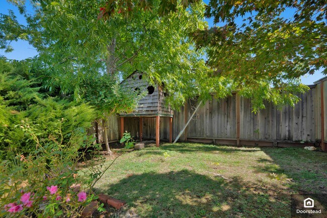 Building Photo - 48 Butterfield Rd