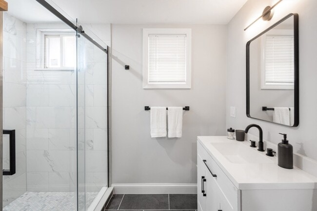 Building Photo - 35 Sagamore Ave