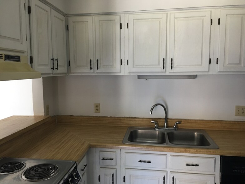 Building Photo - 3609 Juneau Rd