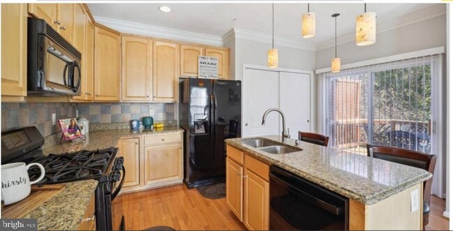 Building Photo - 1116 Ring Bill Loop