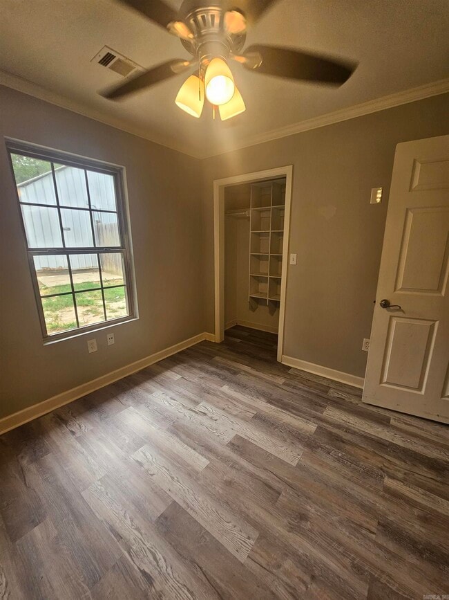 Building Photo - 14807 Sweet Gum Dr