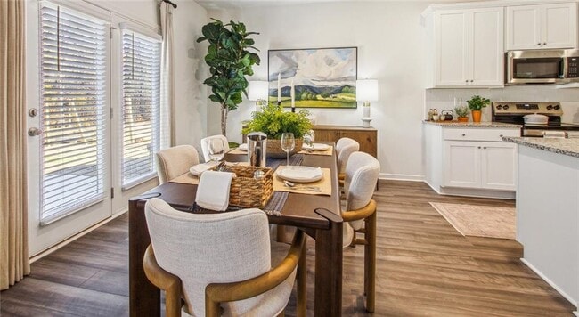 Building Photo - 3373 Fence Rd NE