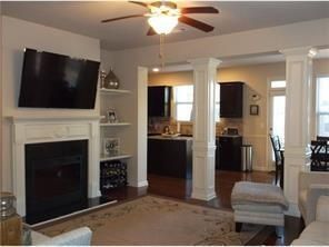 Building Photo - 2364 Attewood Dr