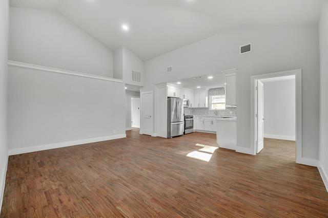 Building Photo - 6449 Lontos Dr
