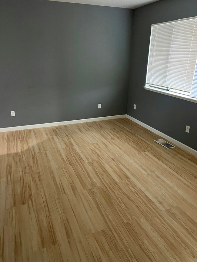 Building Photo - 4464 Pomo Cir
