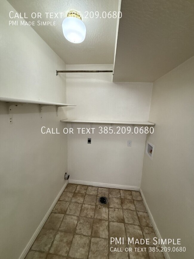 Building Photo - 3 Bedroom Apartment in Pleasant Grove - $5...