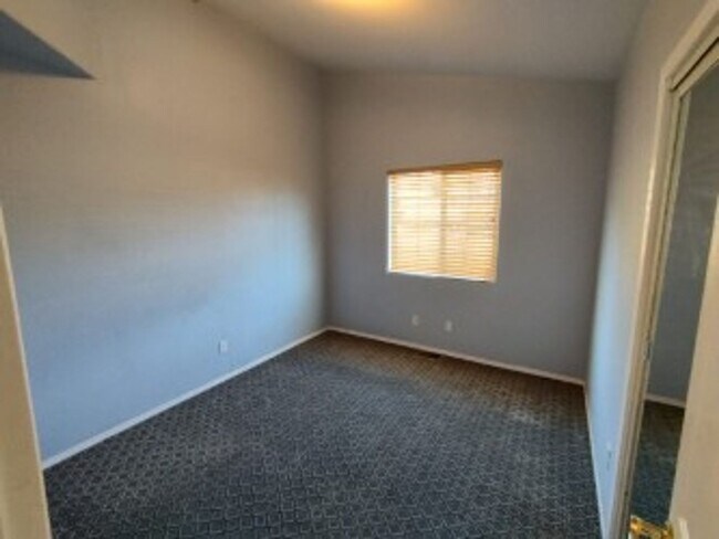 Building Photo - Move-In Ready 3-Bedroom Cabin-Style Home with Huge Yard, Deck & Garage in Pine Mountain Club