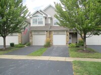 Building Photo - 989 Mesa Dr