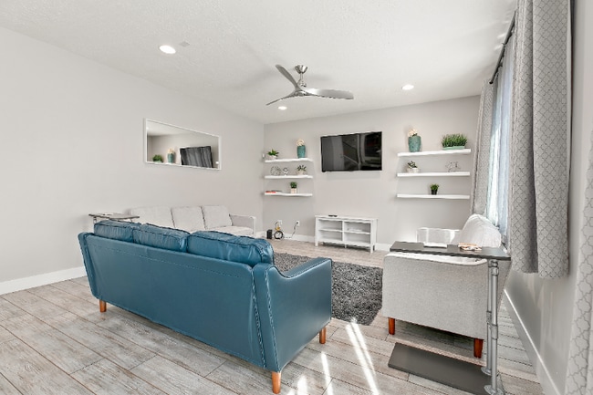 Building Photo - 9721 Fira Ln