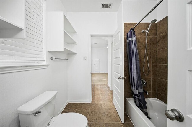 Building Photo - 4663 Rockton Hills Ln