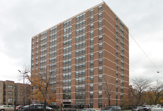 Building Photo - Spring Grove Apartments