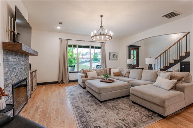 Building Photo - 560 Inwood St