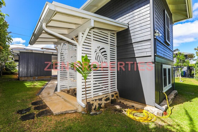 Building Photo - 3 bedroom, 2.5 bath home for rent in Lower...