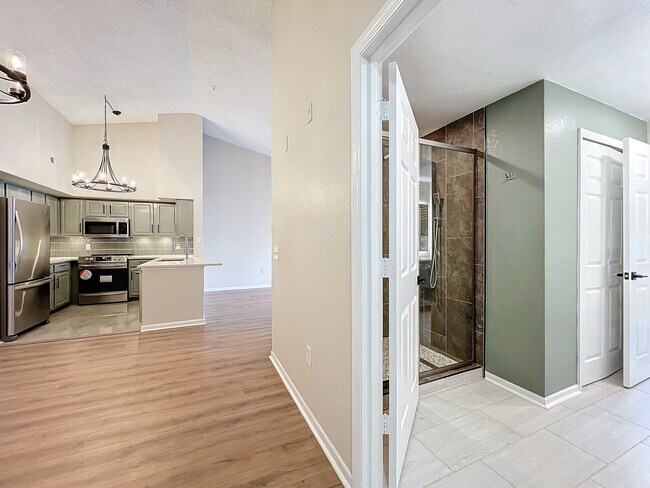 Building Photo - 13103 Mulberry Park Dr