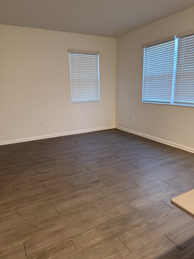 Building Photo - 1687 Contentment Lp