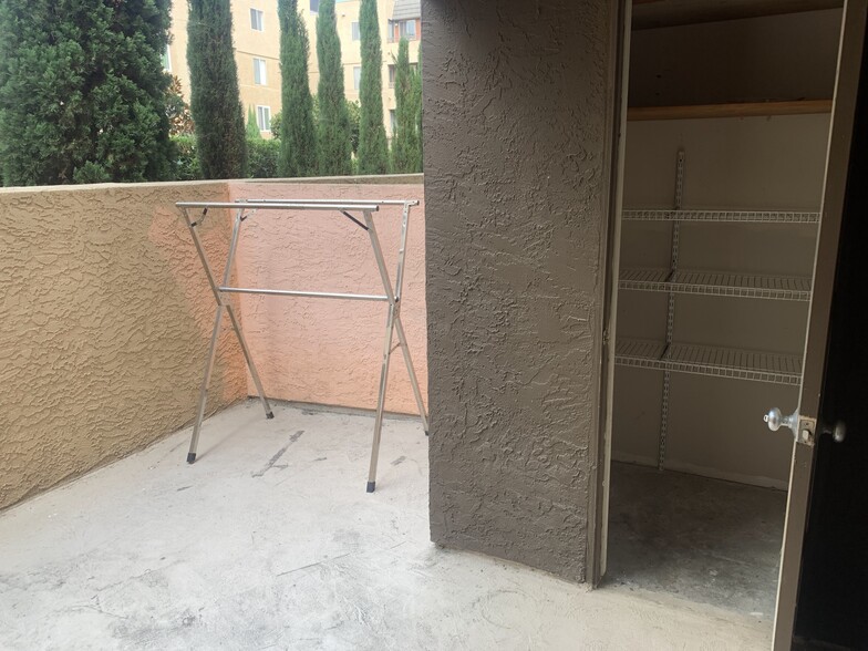 Patio and Closet - 8889 Caminito Plaza Centro