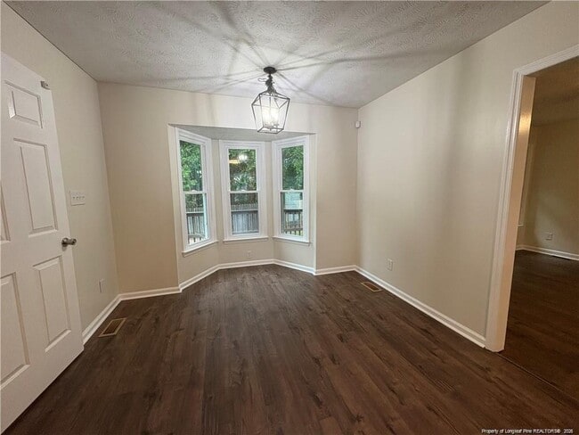 Building Photo - 2544 Previs Rd