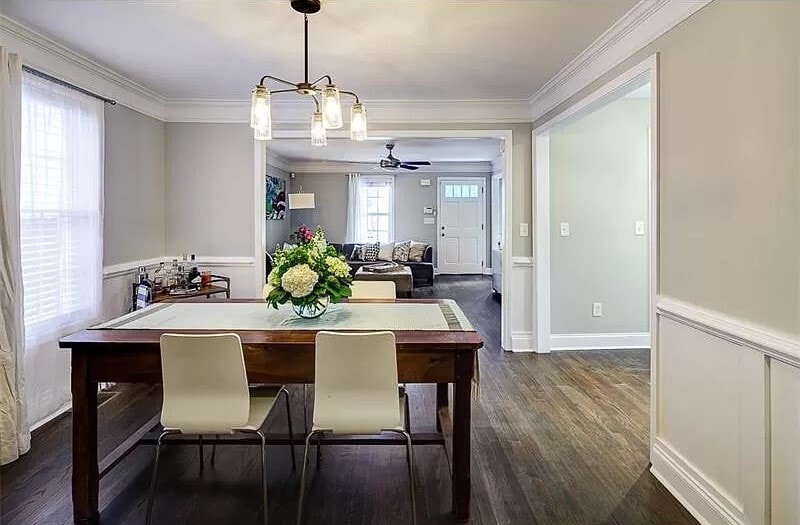 Building Photo - 152 Howell St NE