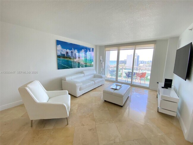 Building Photo - 6917 Collins Ave