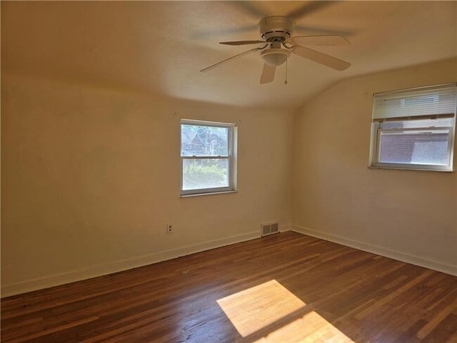 Building Photo - 416 Jacobson Dr