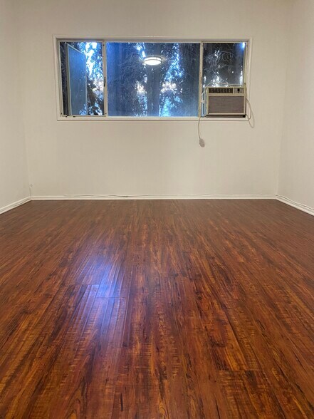Building Photo - 1173 N Curson Ave